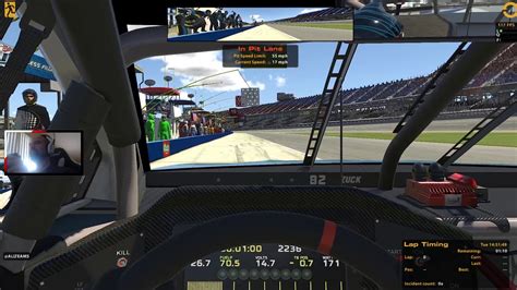 Everything past maybe 1-200 yards out is distorted. . Iracing vr blurry distance